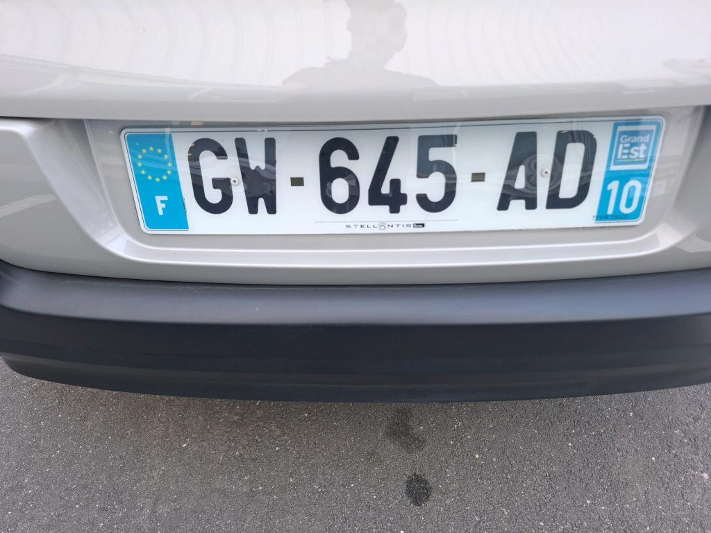 Citroen C3 PureTech 83 ch BVM5 You 2024