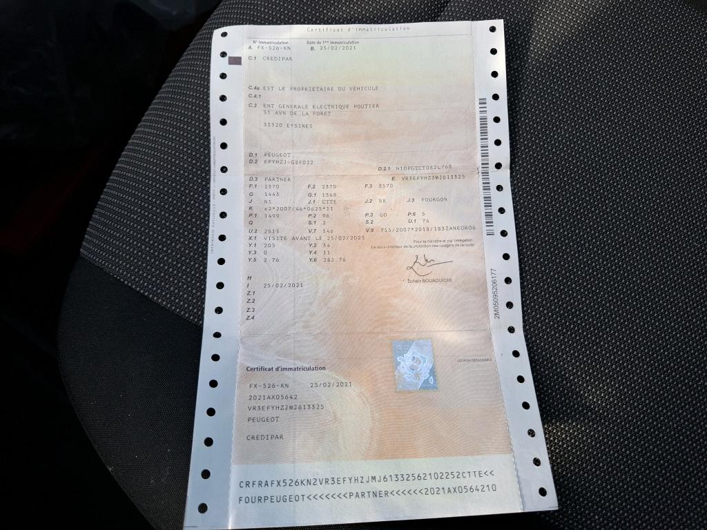 Peugeot PARTNER FOURGON STANDARD 1000 KG BLUEHDI 130 S&S BVM6 PREMIUM 2021