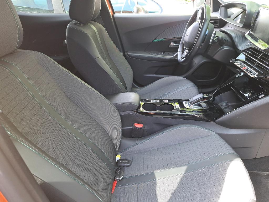 Peugeot 2008 BlueHDi 130 S&S EAT8 Allure Pack 2022