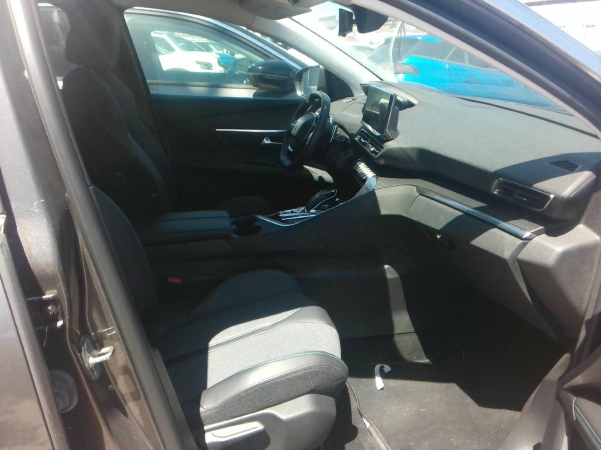 Peugeot 3008 Hybrid 225 e-EAT8 Allure 2021