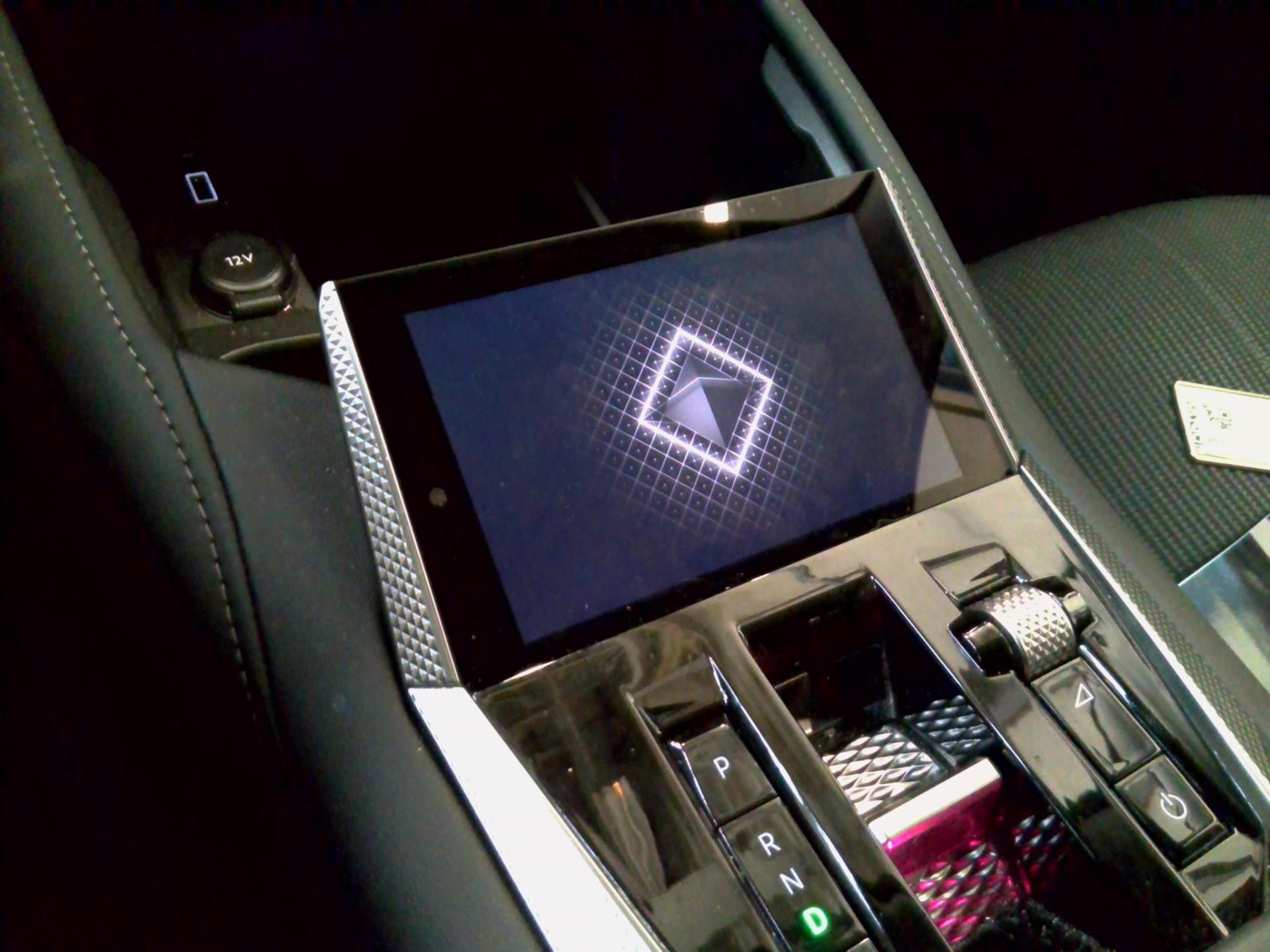 DS DS 4 Hybride 136 e-DCT6 Etoile - Alcantara 2025