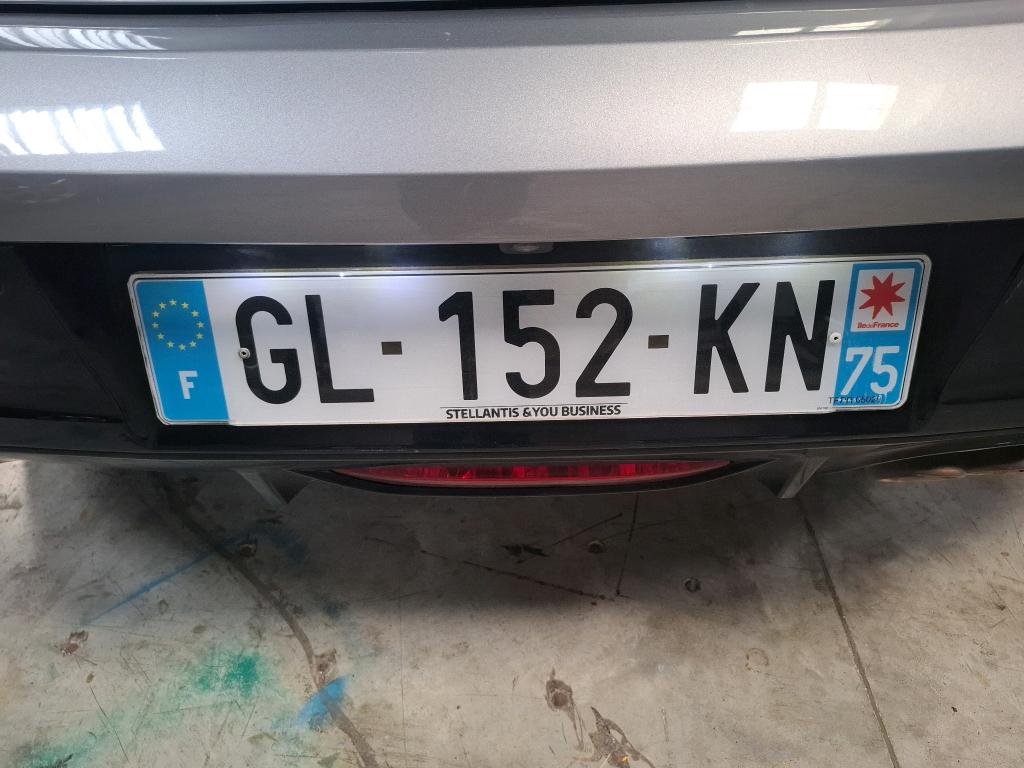 Peugeot 208 PureTech 130 S&S EAT8 GT 2022