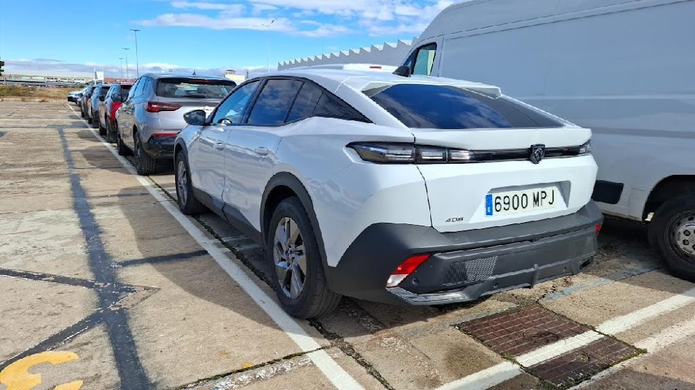 Foto Peugeot 408 7