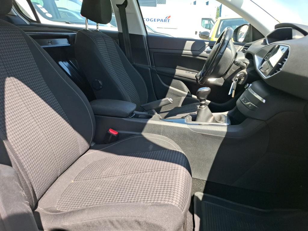 Peugeot 308 AFFAIRE BLUEHDI 130 S&S BVM6 PREMIUM PACK 2021