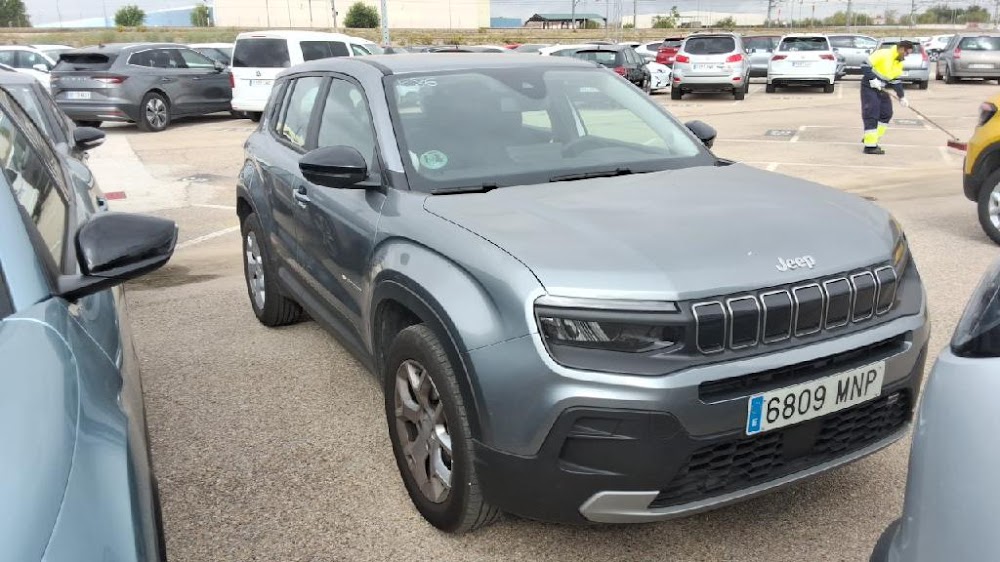 Foto Jeep AVENGER 15