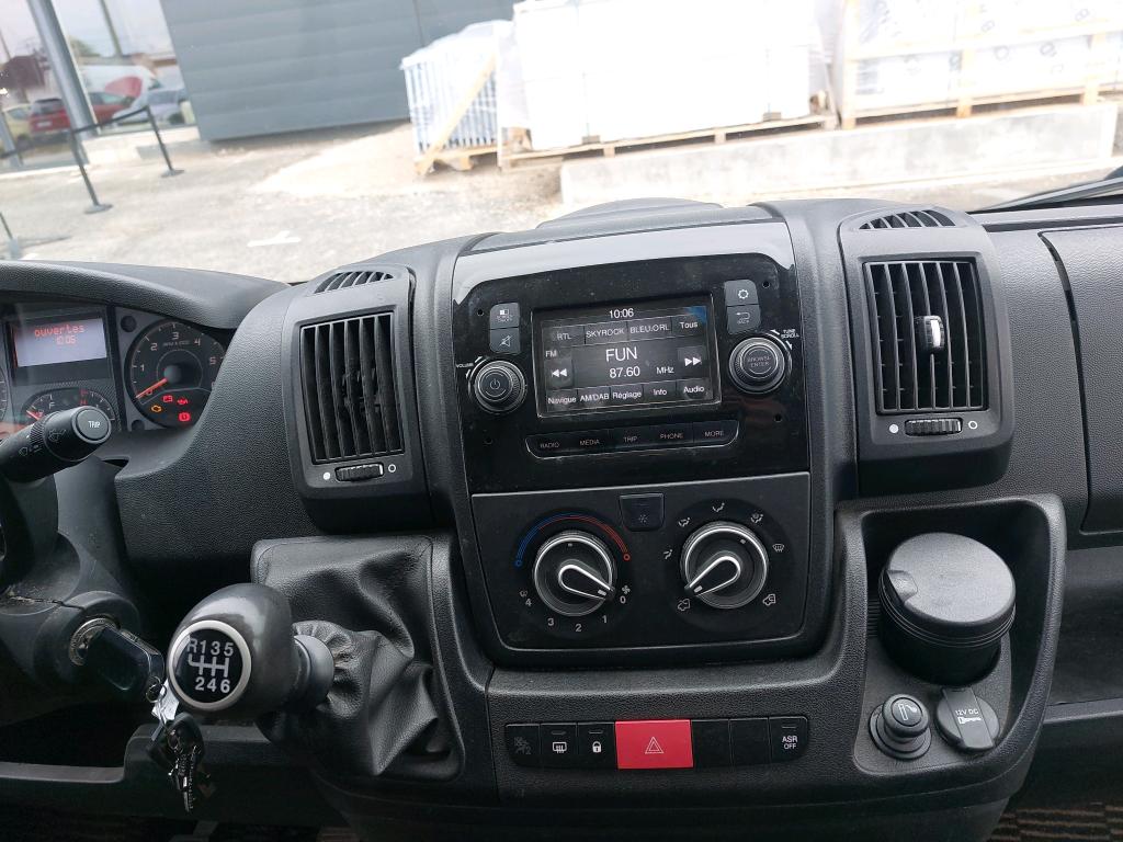 Peugeot BOXER TOLE 330 L2H2 BLUEHDI 120 S&S PREMIUM 2021