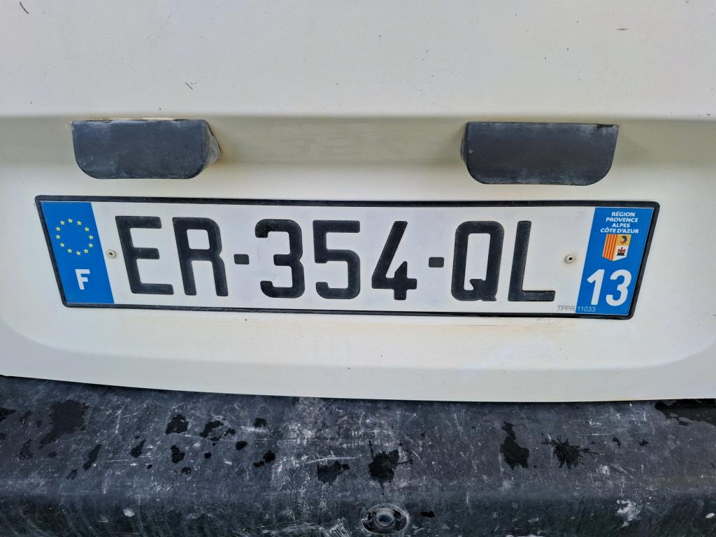 Peugeot PARTNER FOURGON STANDARD 1.6 BLUEHDI 100 BVM5 PREMIUM 2017