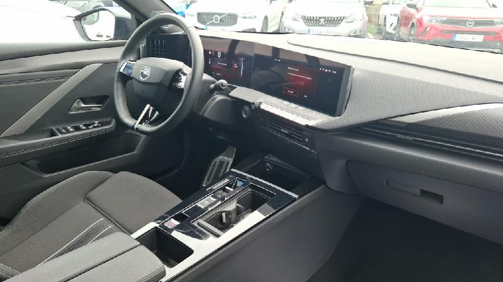 Foto Opel Astra 8