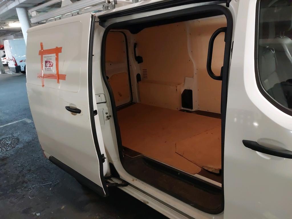 Peugeot EXPERT FGN TOLE STANDARD 2.0  BLUEHDI 120 S&S BVM6 PREMIUM 2018