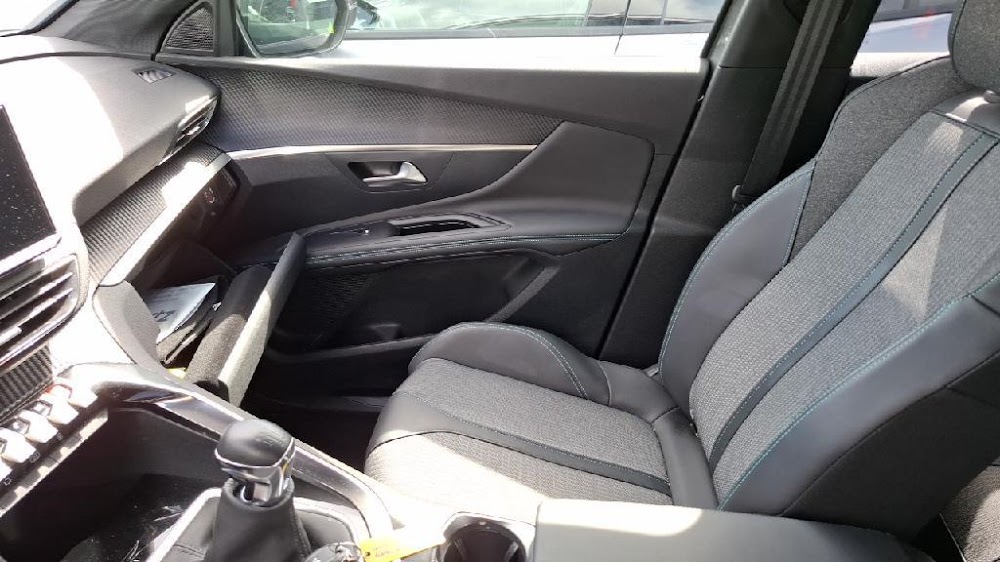 Foto Peugeot 3008 16