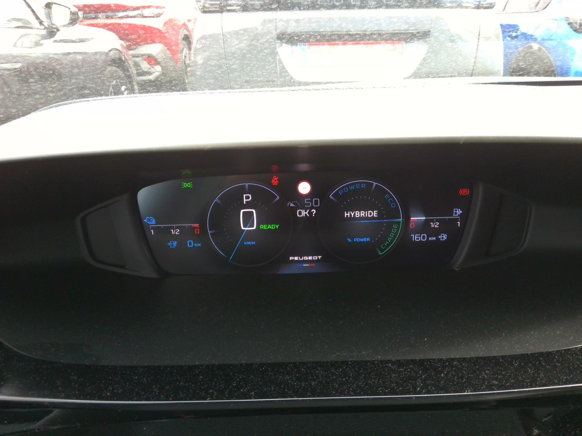 Peugeot 308 PHEV 180 e-EAT8 Allure 2024