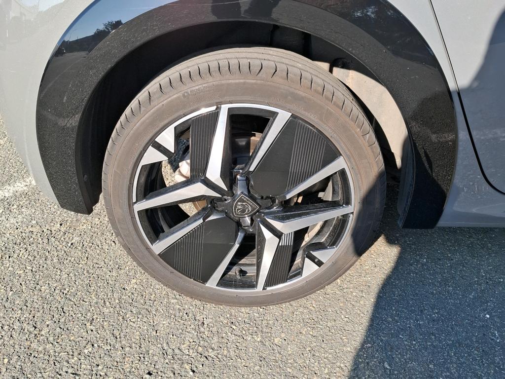 Peugeot 208 Hybrid 100 e-DCS6 GT 2025