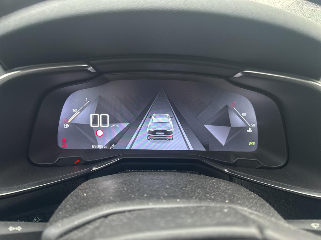 DS DS7 Crossback BlueHDi 130 BVM6 Executive 2018