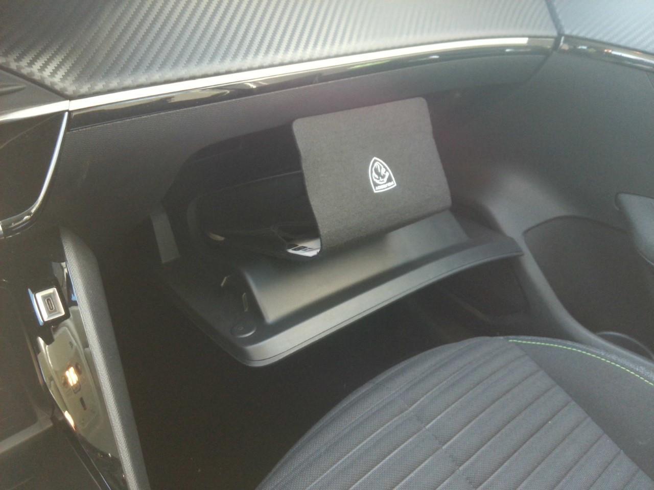 Foto Peugeot 208 19