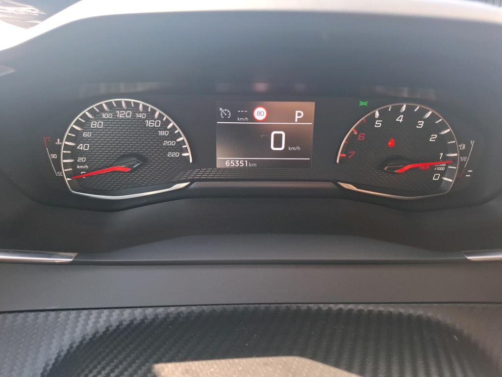 Peugeot 2008 BlueHDi 130 S&S EAT8 Allure 2022