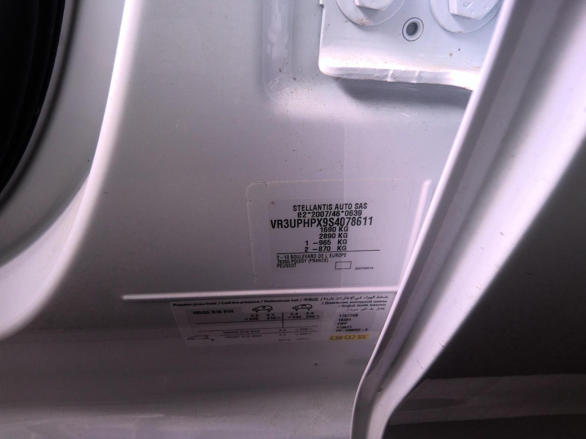 Peugeot 208 Hybrid 110 ch e-DCS6 Allure 2025