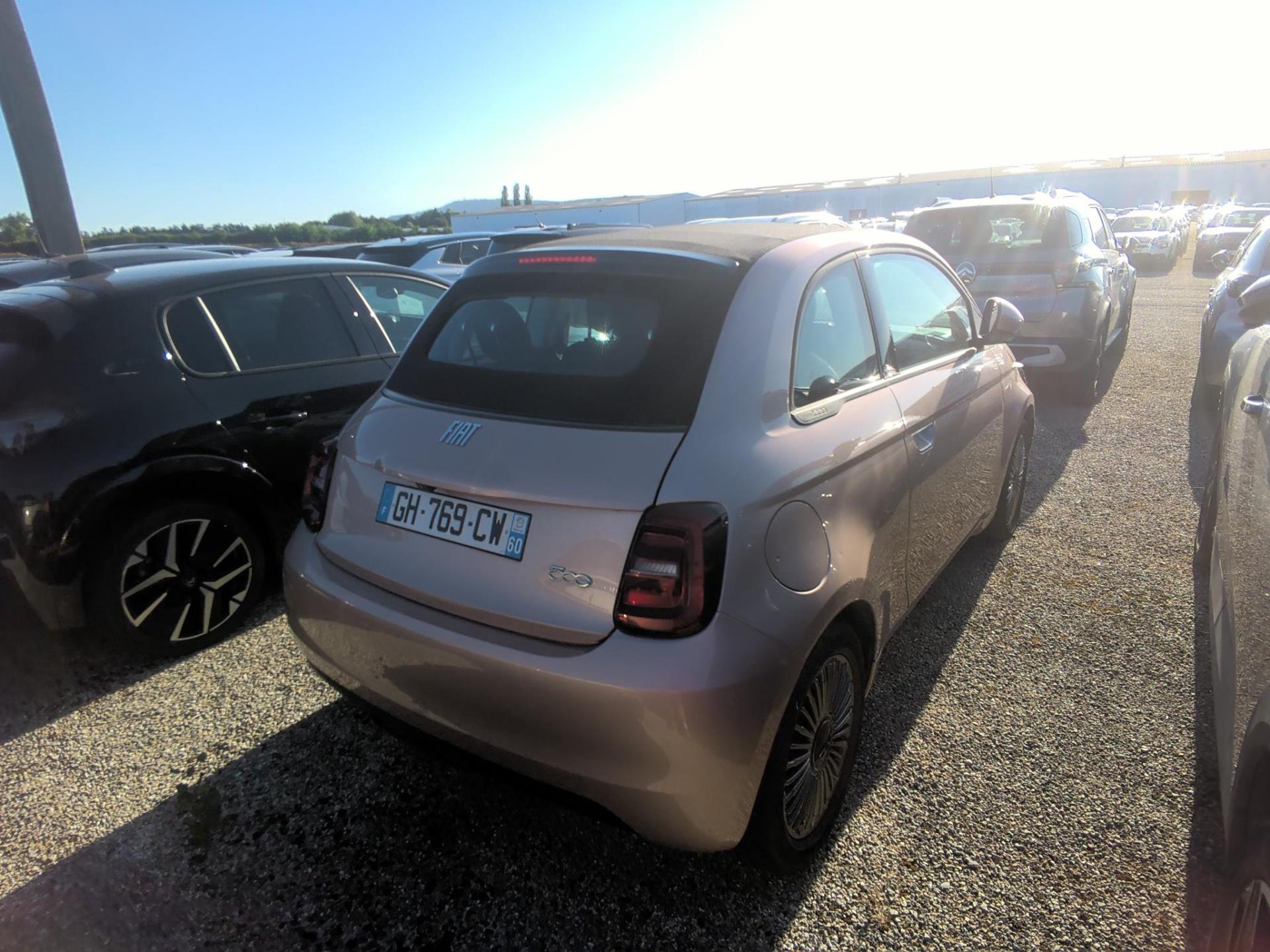 FIAT 500C e 118 ch Icône 2022