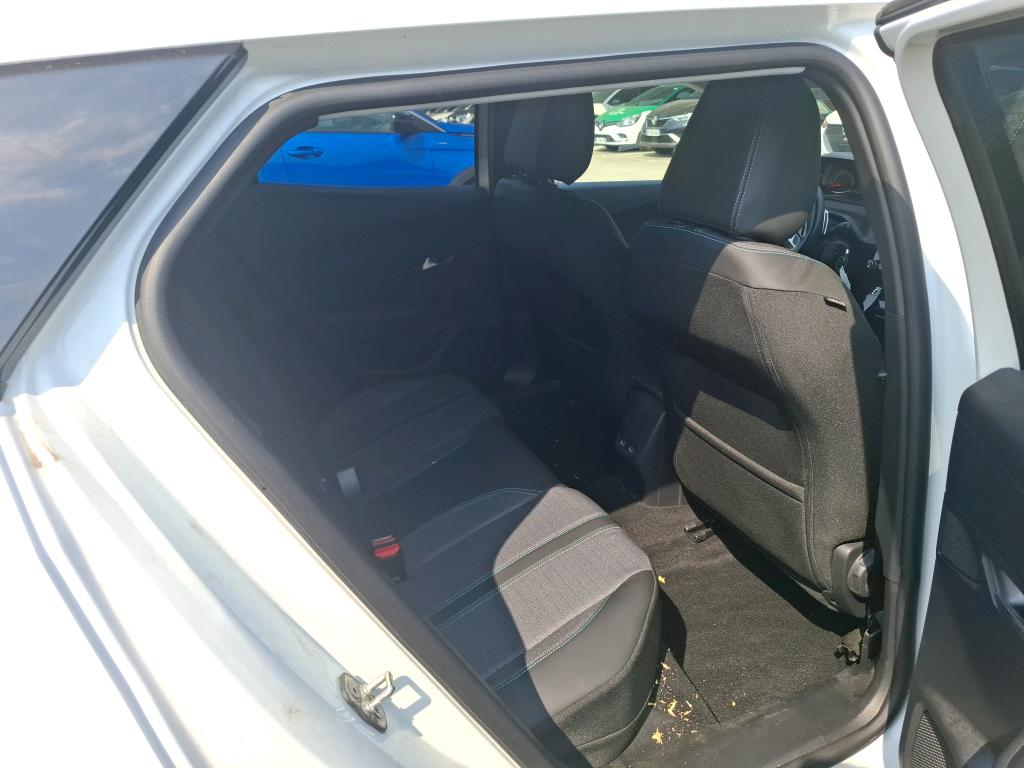 Peugeot 2008 BlueHDi 130 S&S EAT8 Allure 2022