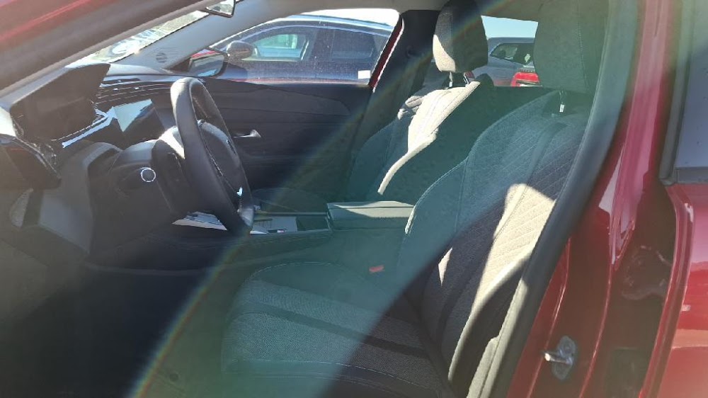 Foto Peugeot 408 13