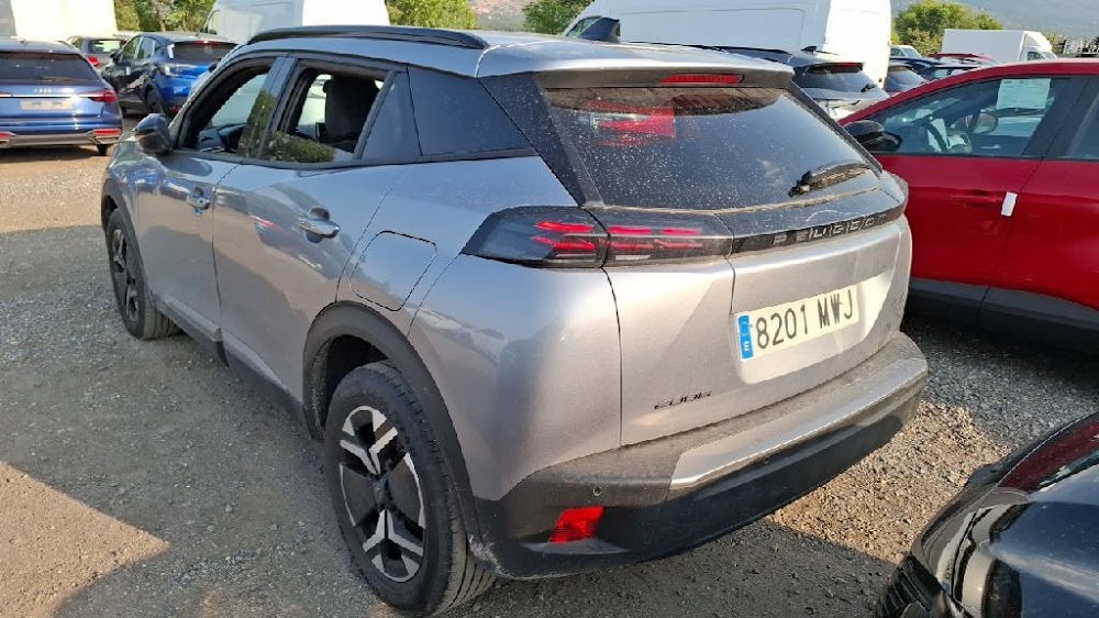 Foto Peugeot 2008 8