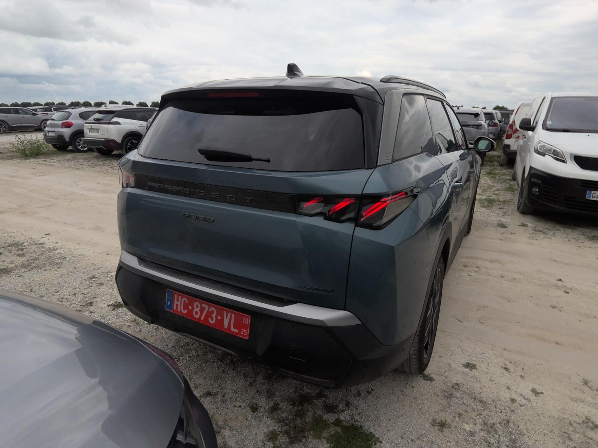 Peugeot 5008 Hybrid 136 e-DCS6 GT 2025
