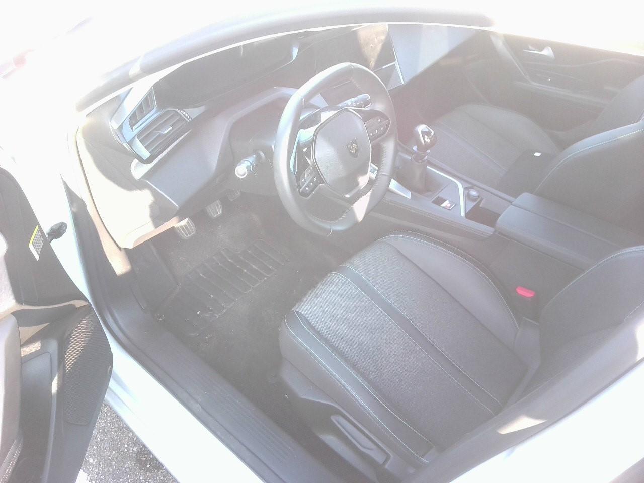 Foto Peugeot 308 6