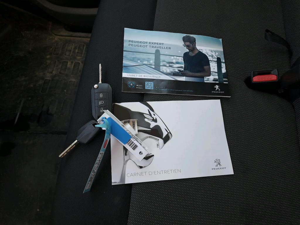 Peugeot EXPERT CA REPLIABLE LONG 2.0 BLUEHDI 120 S&S BVM6 PRO 2021