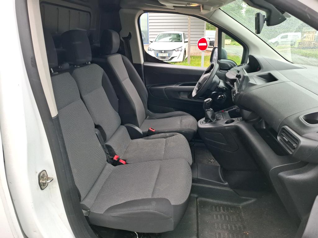 Peugeot PARTNER FOURGON STANDARD 650 KG BLUEHDI 100 S&S BVM5 PREMIUM 2019