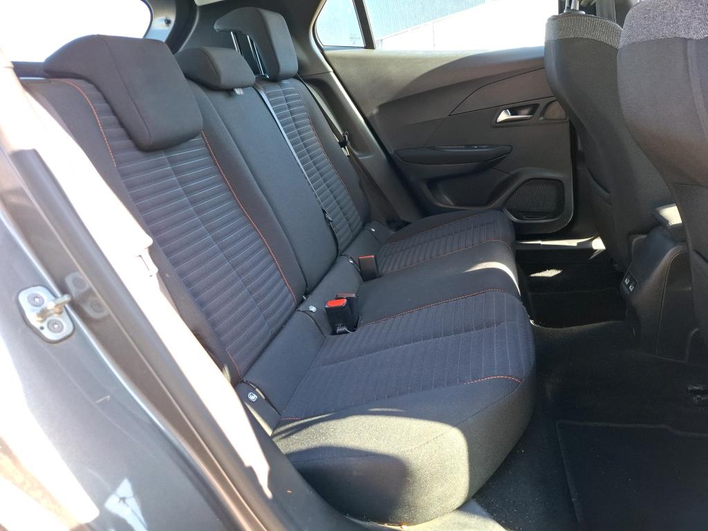 Peugeot 2008 PureTech 130 S&S EAT8 Active Pack 2022