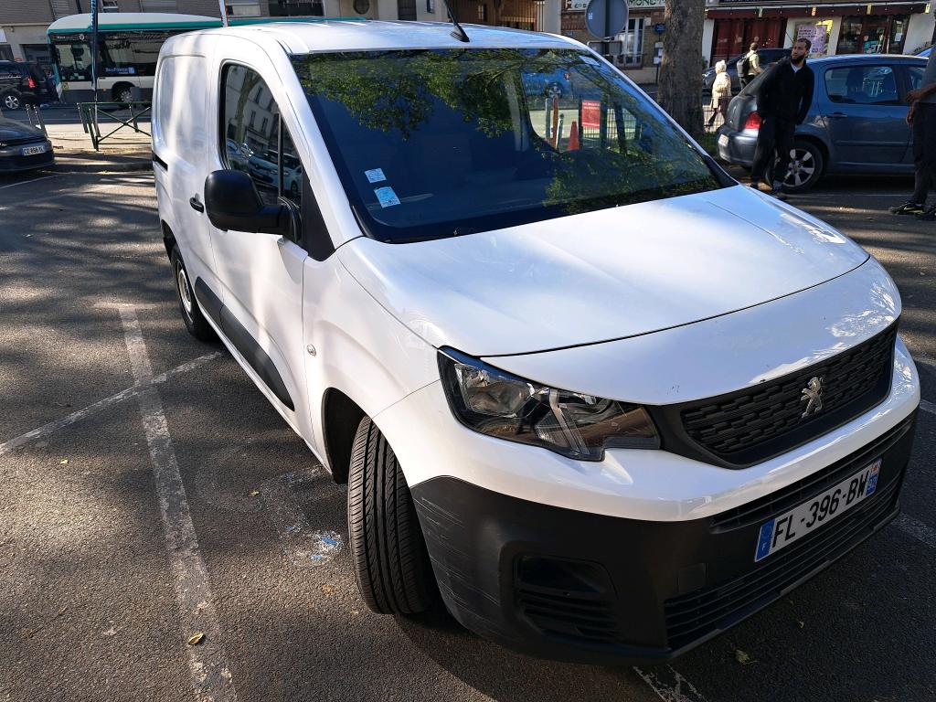 Peugeot PARTNER FOURGON STANDARD 650 KG BLUEHDI 75 BVM5 PREMIUM 2019