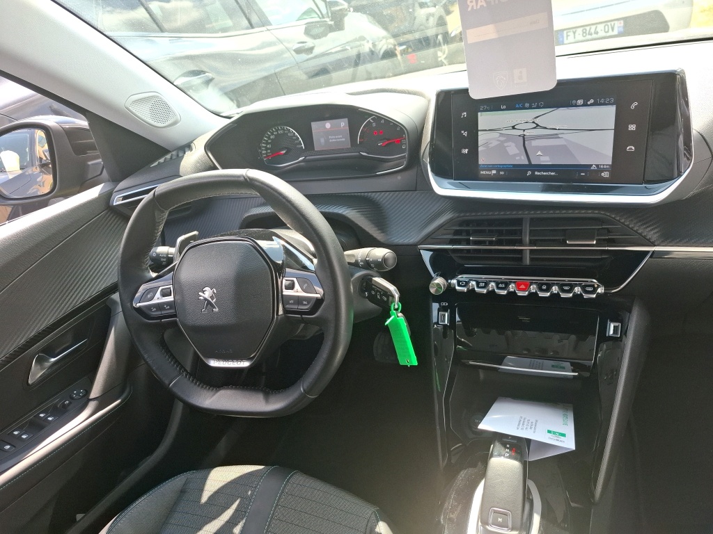 Peugeot 2008 BlueHDi 130 S&S EAT8 Allure 2022
