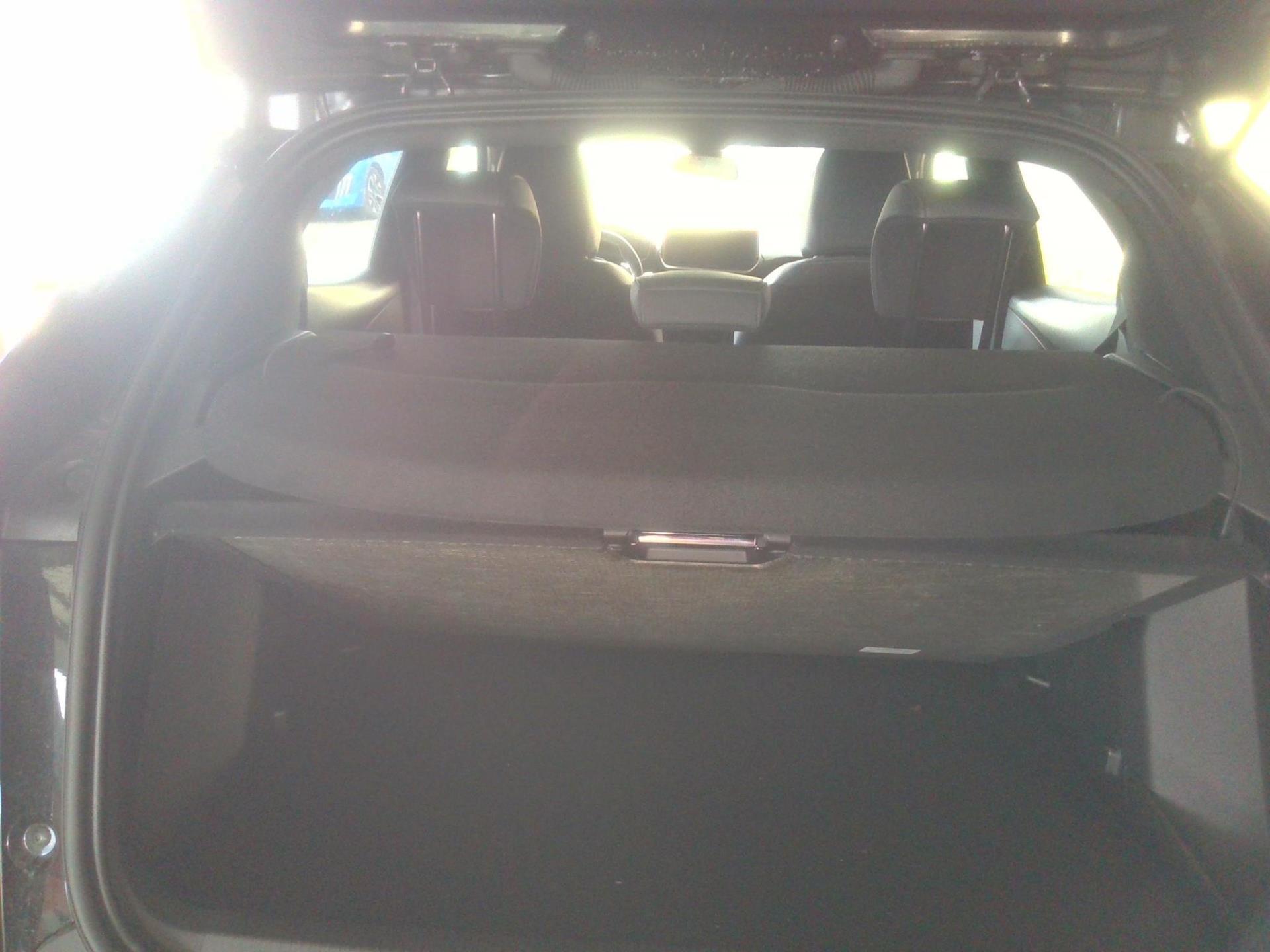 Peugeot 2008 Hybrid 136 e-DCS6 Allure 2024