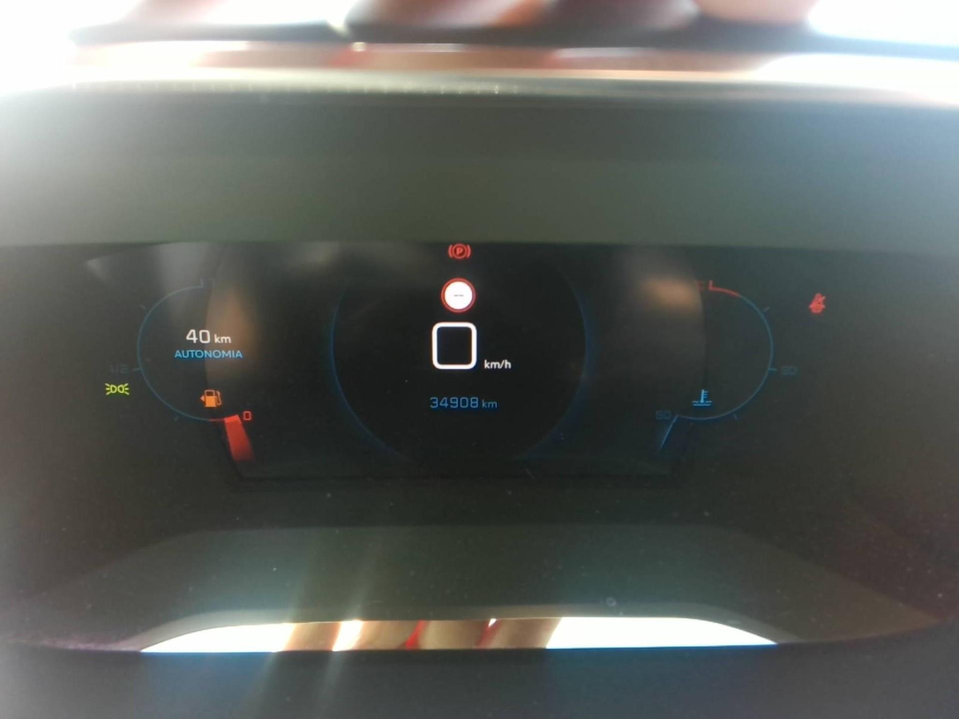 Peugeot 208 BlueHDi 100 S&S BVM6 Allure Pack 2021
