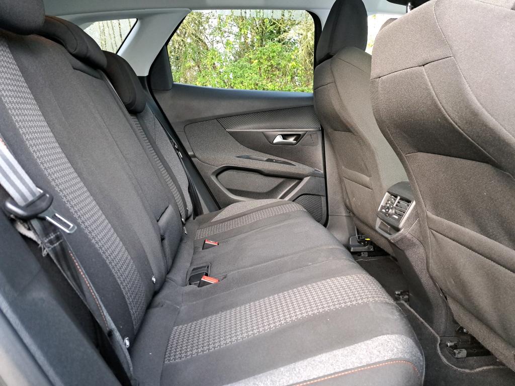 Peugeot 3008 BlueHDi 130ch S&S EAT8 Active Business 2020