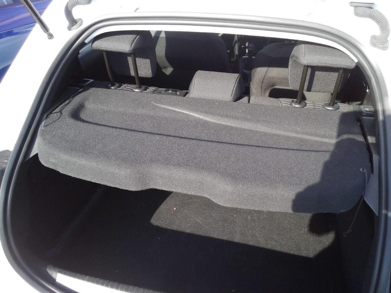 Foto Peugeot 208 7
