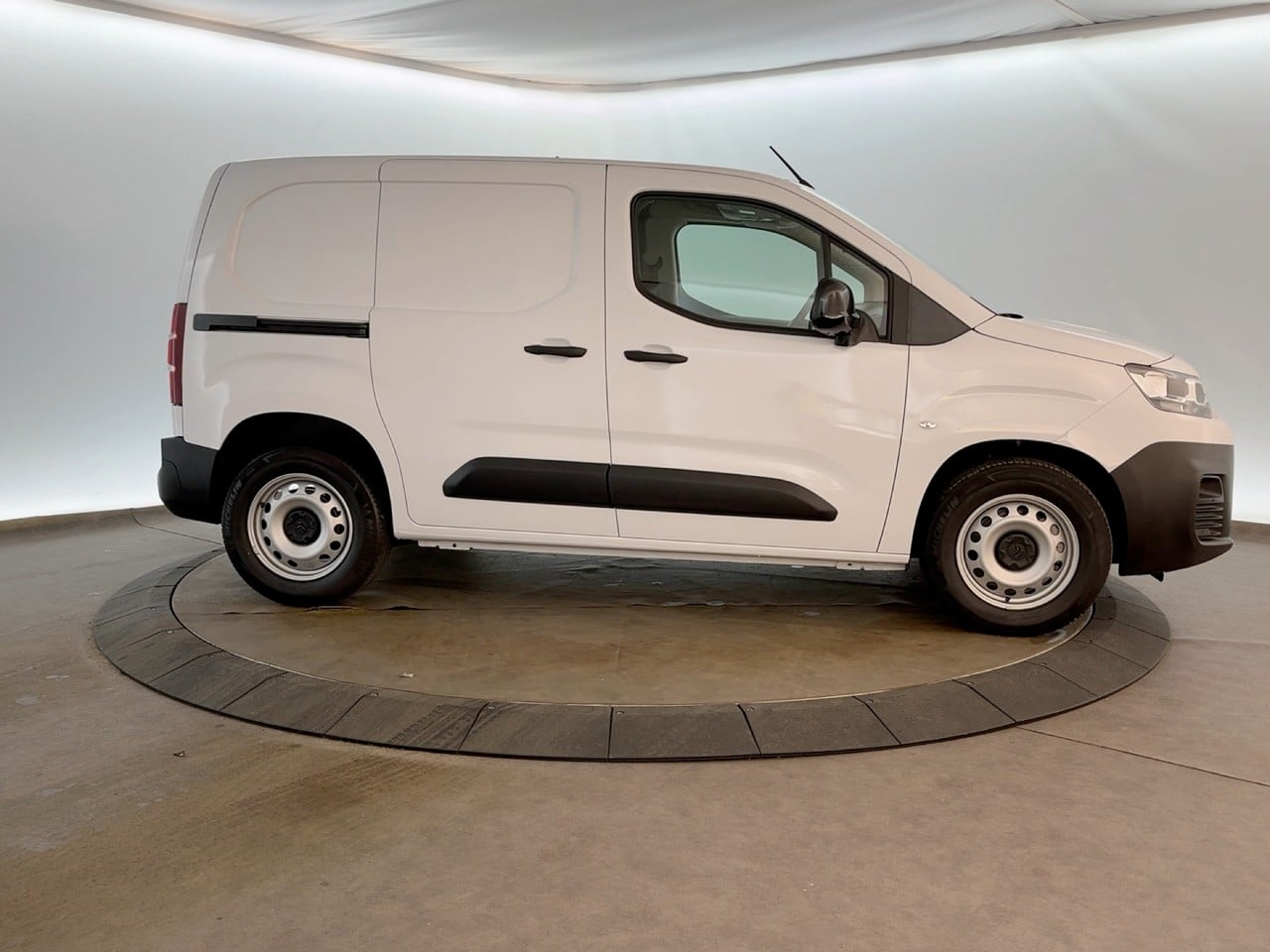Citroen E-BERLINGO VAN M 800 100 KW (136 CH) BATTERIE 50 KWH  2023