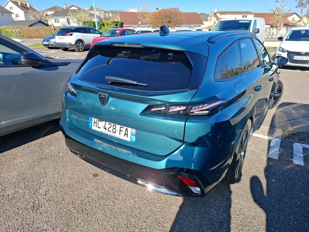 Peugeot 308 SW Hybrid 136 e-DCS6 GT 2025
