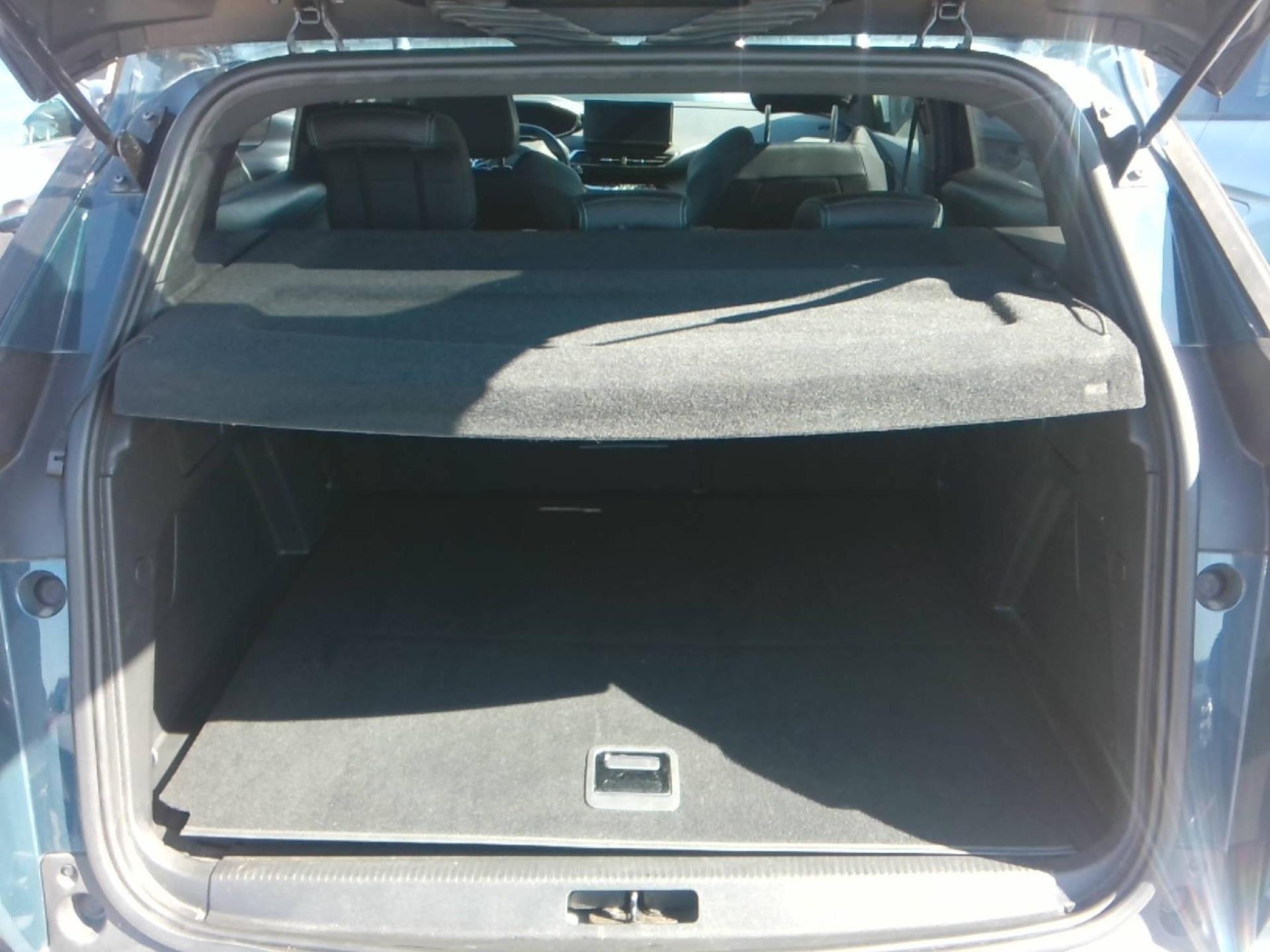 Peugeot 3008 Hybrid 180 e-EAT8 Allure Pack 2024