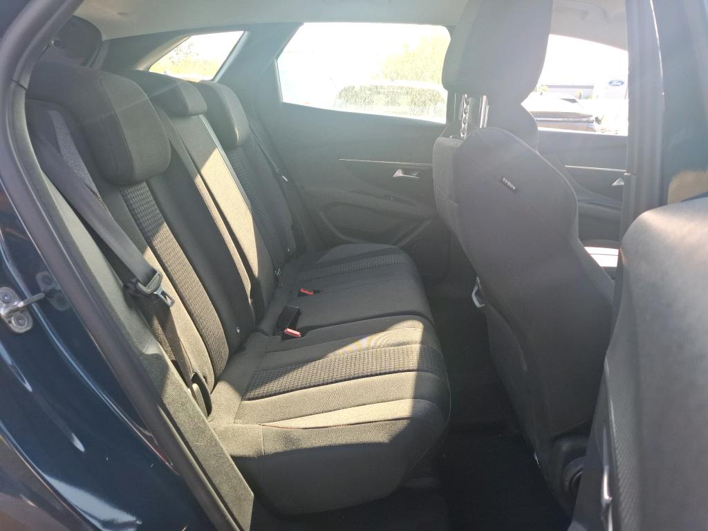 Peugeot 3008 BlueHDi 130ch S&S EAT8 Active Pack 2021