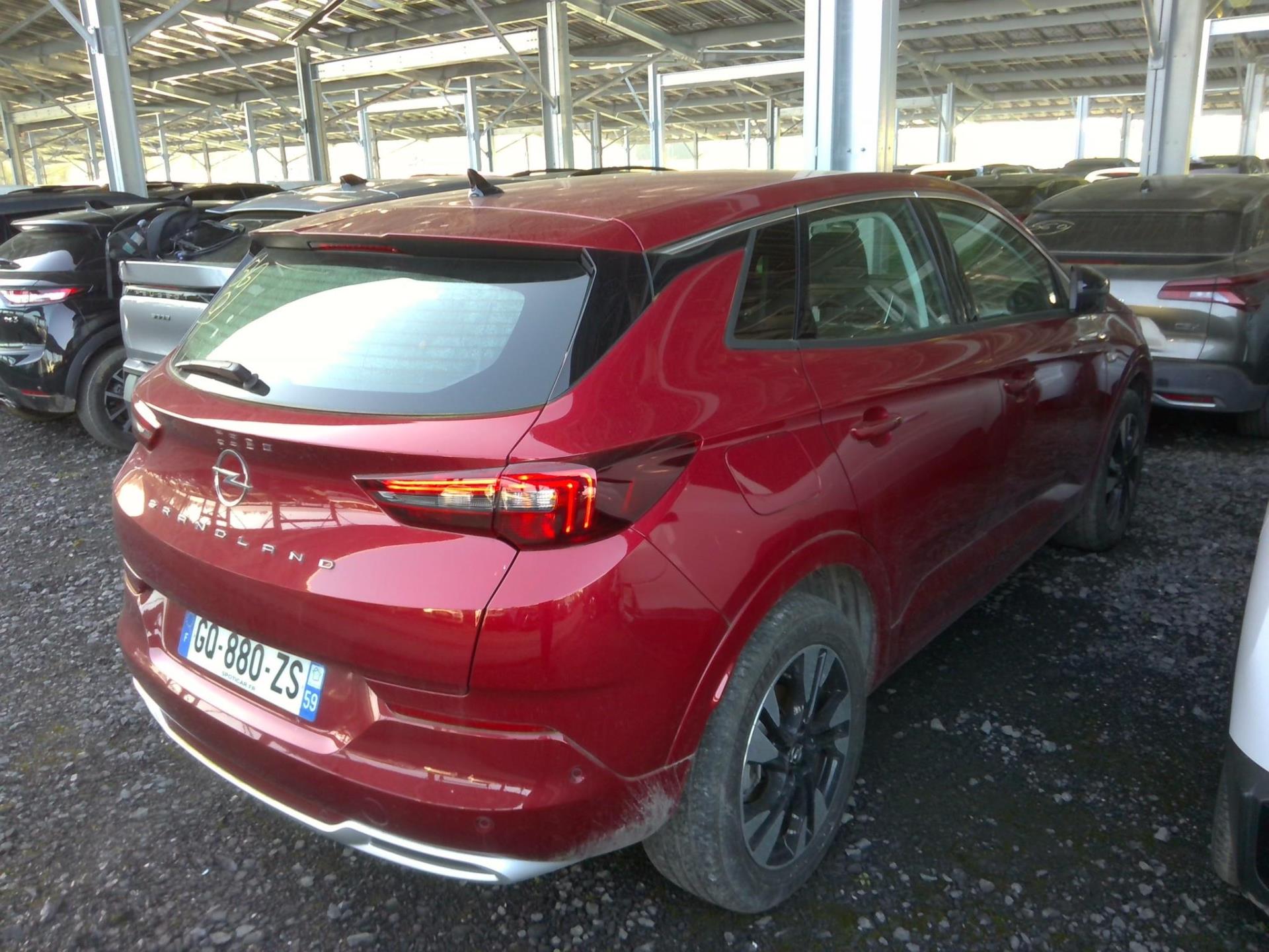 Opel Grandland 1.5 Diesel 130 ch BVA8 Design & Tech 2023