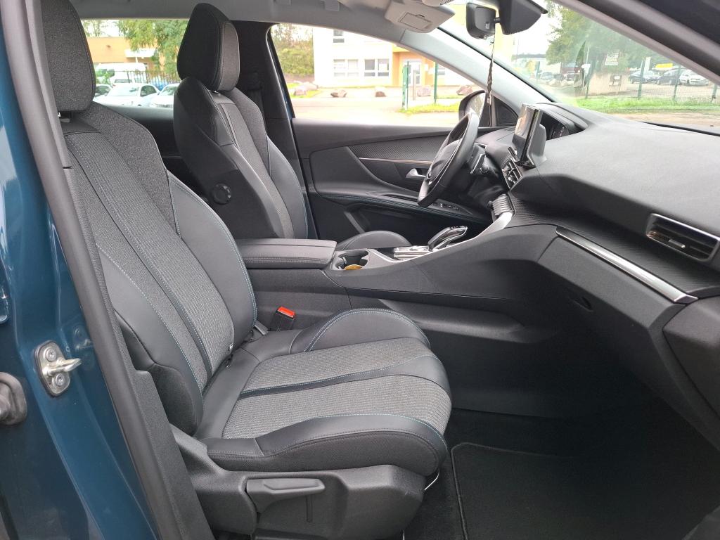 Peugeot 3008 Hybrid 225 e-EAT8 Active Pack 2022
