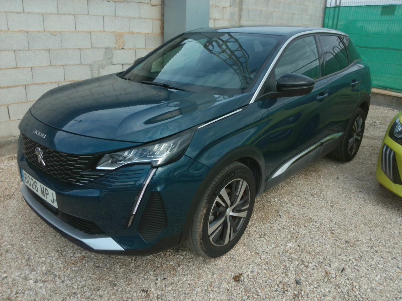 Peugeot 3008 3008 Allure Pack Gasolina 130 S&S 6 Vel. MAN