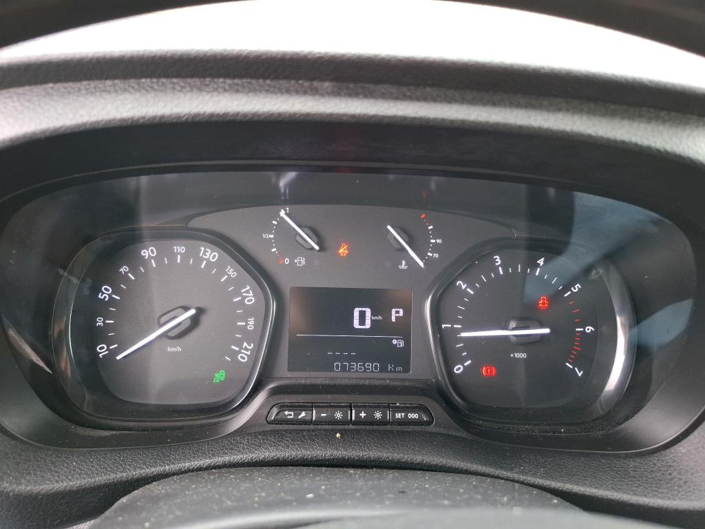 Peugeot EXPERT FGN TOLE STANDARD BLUEHDI 145 S&S EAT8 PREMIUM 2022