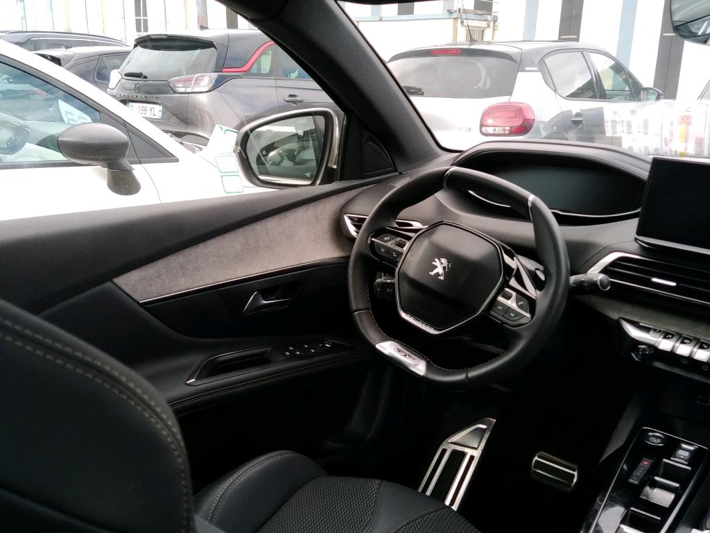 Peugeot 3008 Hybrid 225 e-EAT8 GT 2023