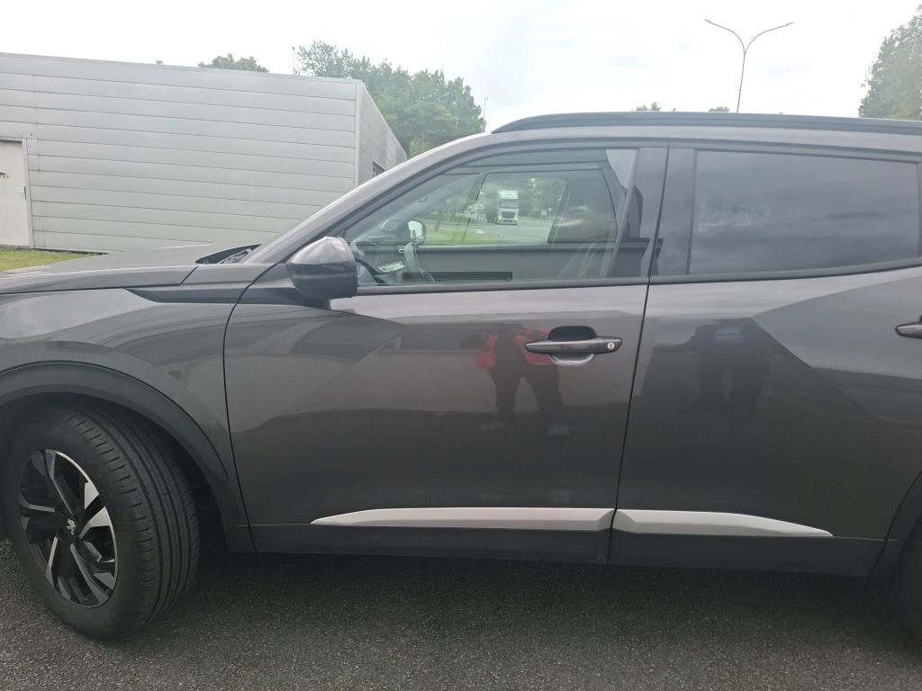 Peugeot 2008 BlueHDi 130 S&S EAT8 Allure Pack 2022