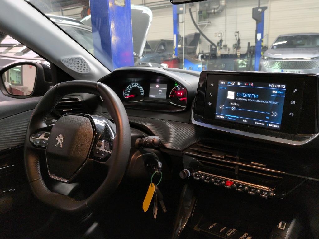 Peugeot 208 PureTech 75 S&S BVM5 Style 2022