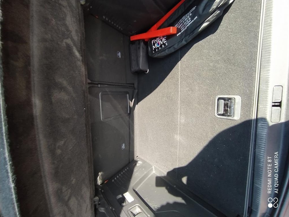 Foto Peugeot 3008 Hybrid 13