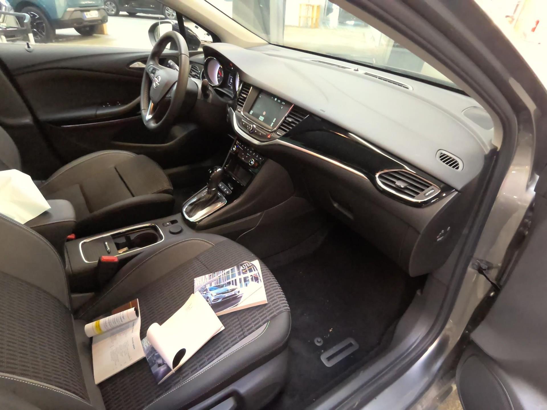 Opel ASTRA K ST