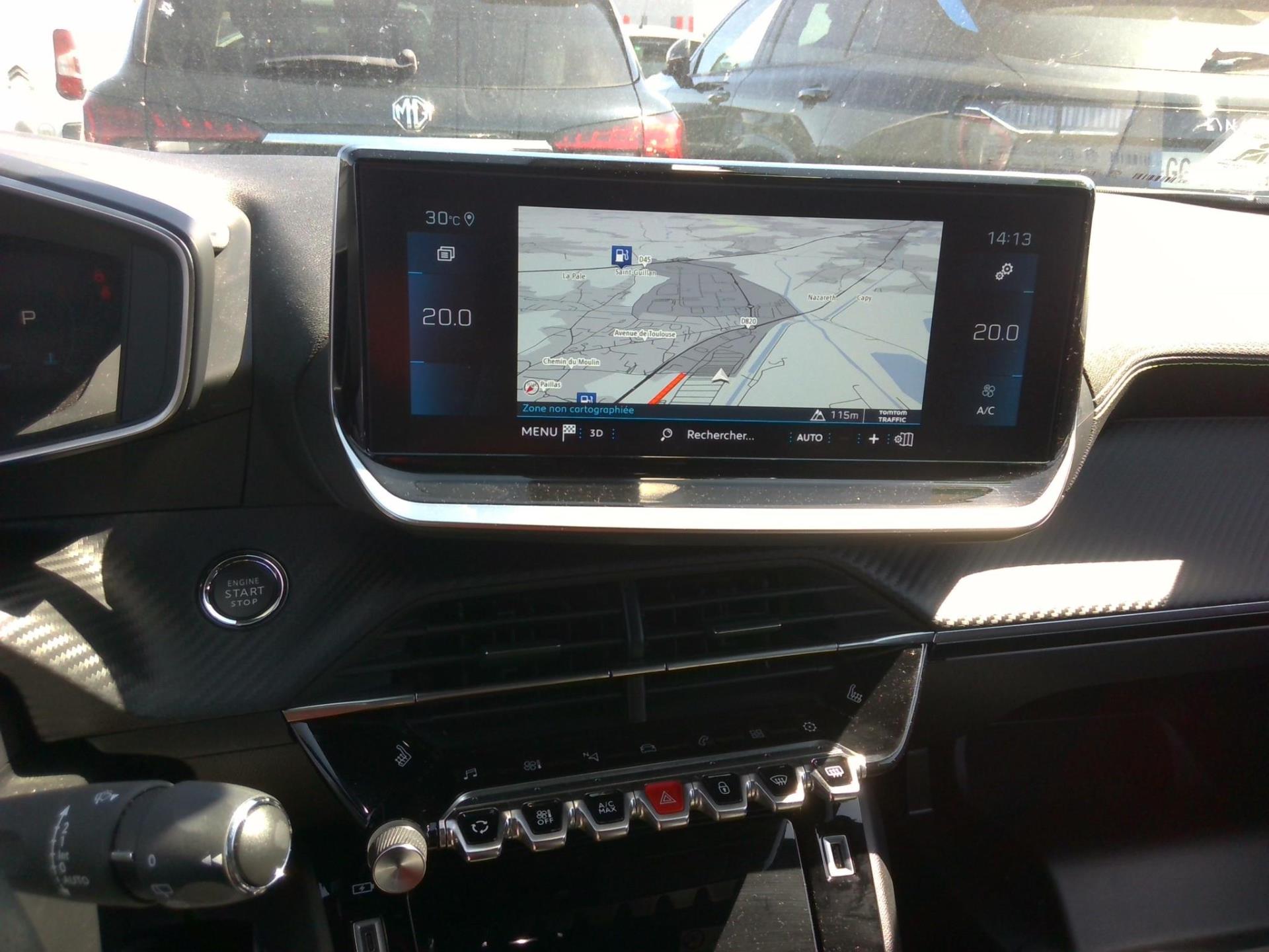 Peugeot 2008 BlueHDi 130 S&S EAT8 GT 2022
