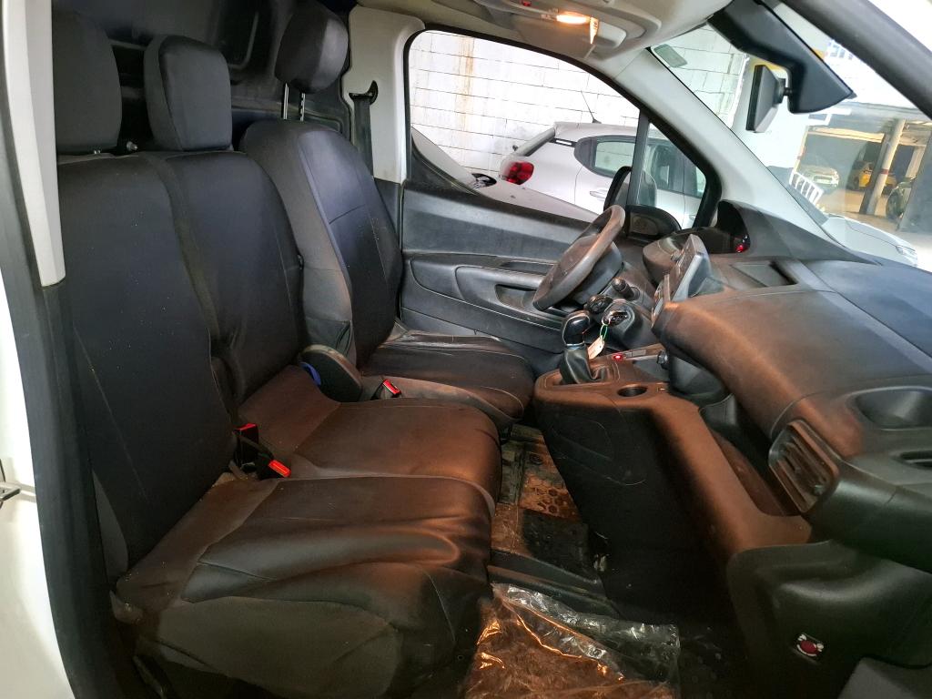 Peugeot PARTNER FOURGON STANDARD 650 KG BLUEHDI 100 S&S BVM5 PREMIUM 2020